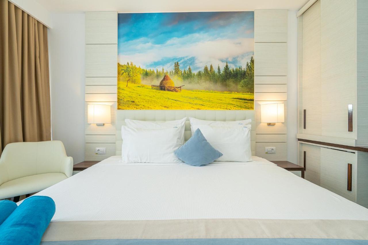 Hotel Mera Onix 4*