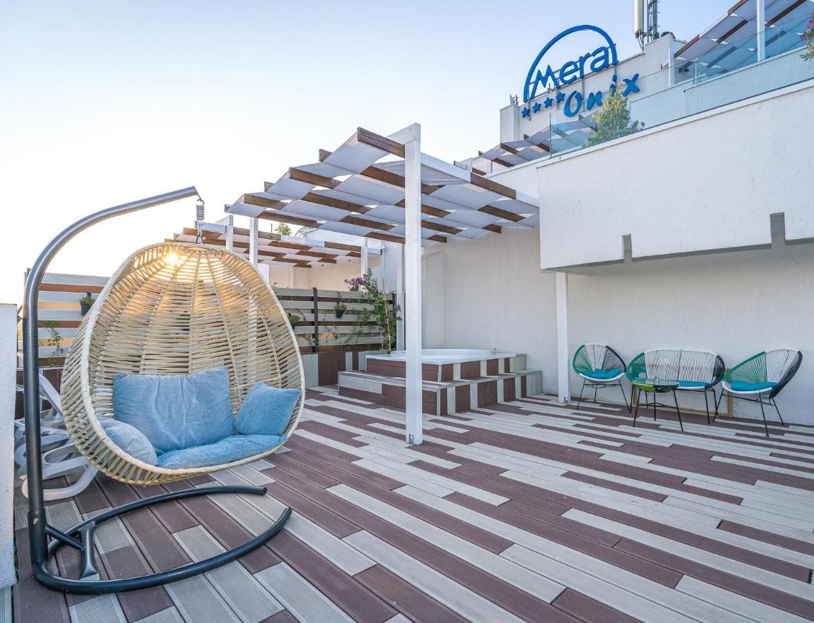 Mera Onix Hotel